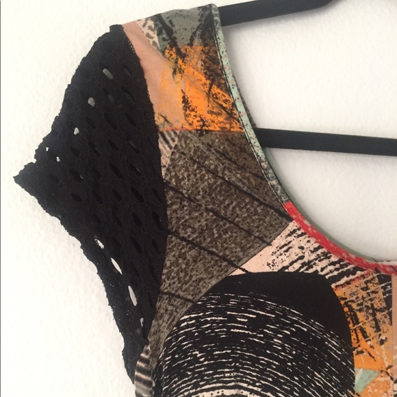 Anthropologie Weston blouse abstract mesh sleeves - Picture 2 of 6